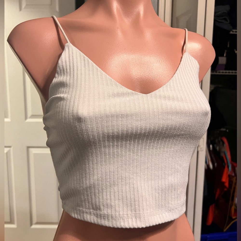 Sold: NWOT small crop top bundle s/m